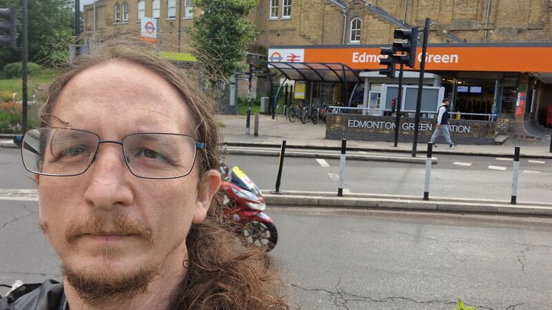 File:Edmonton Green - Chris.jpg