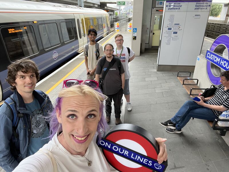 File:Custom House - OOL.jpg